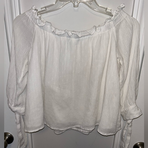 American‎ Eagle off shoulder white, viscose, tie sleeve blouse- sz Small